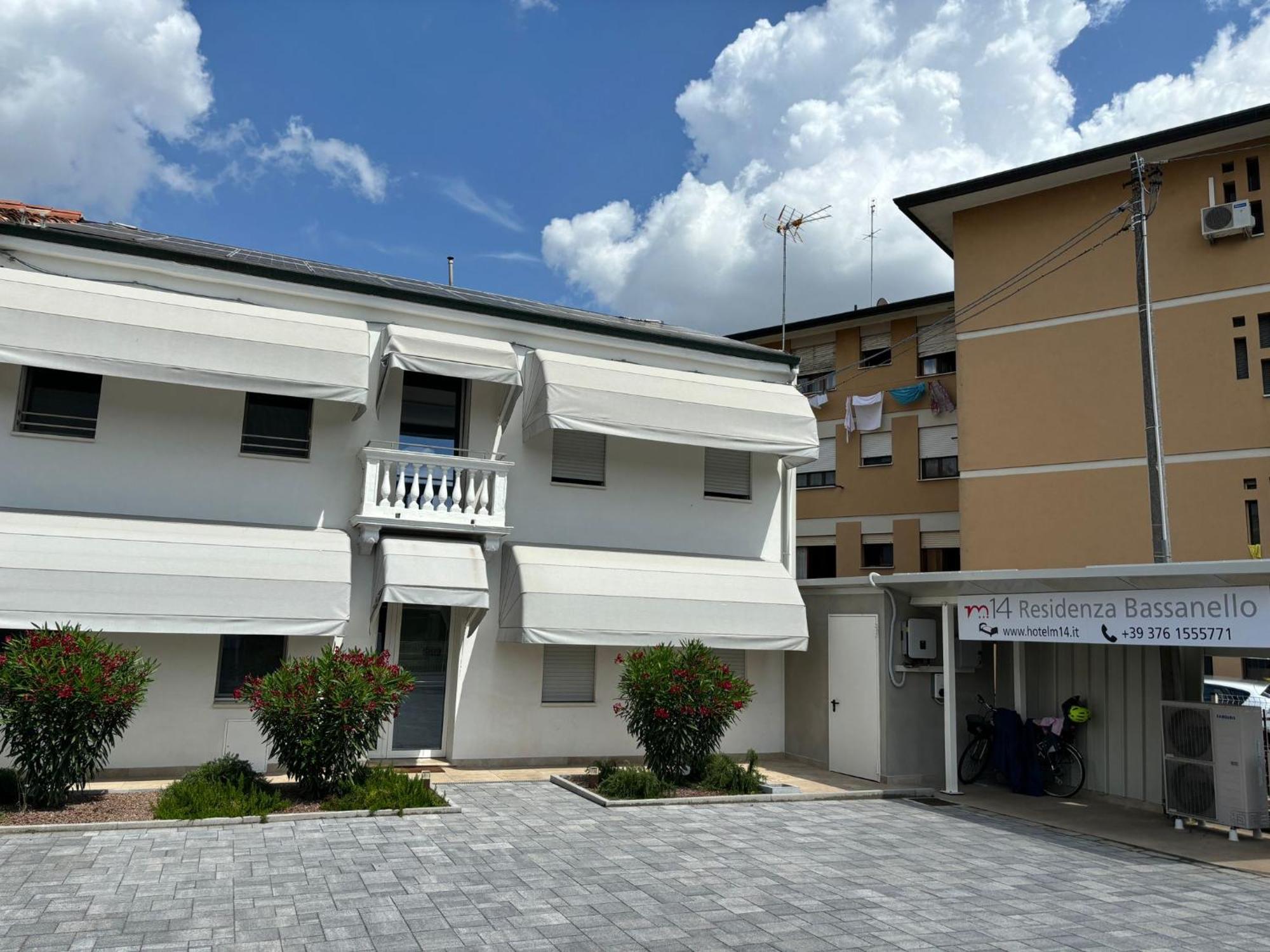 M14 Residenza Bassanello Gasthof Padua